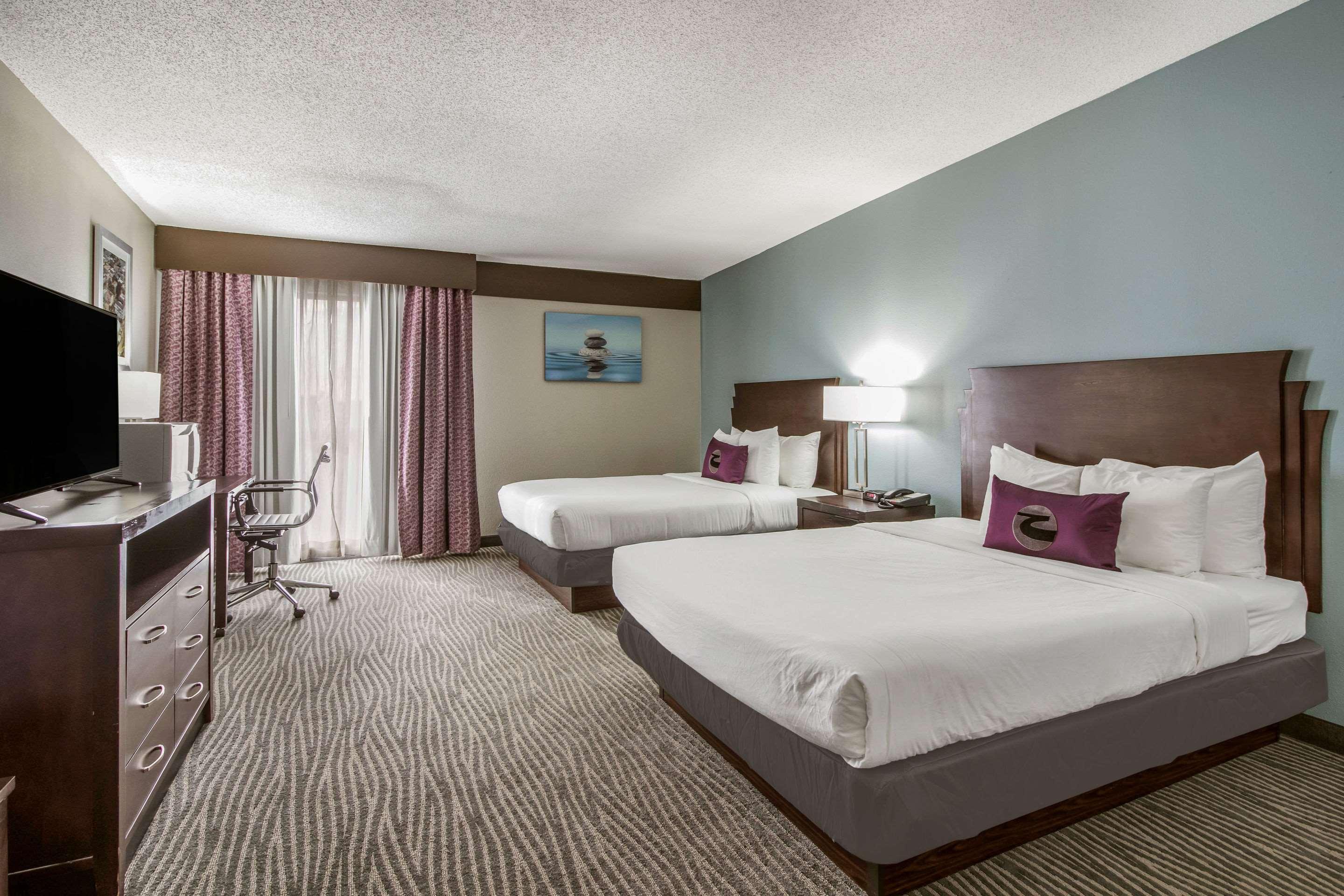 Clarion Hotel Jackson Northwest Exterior foto